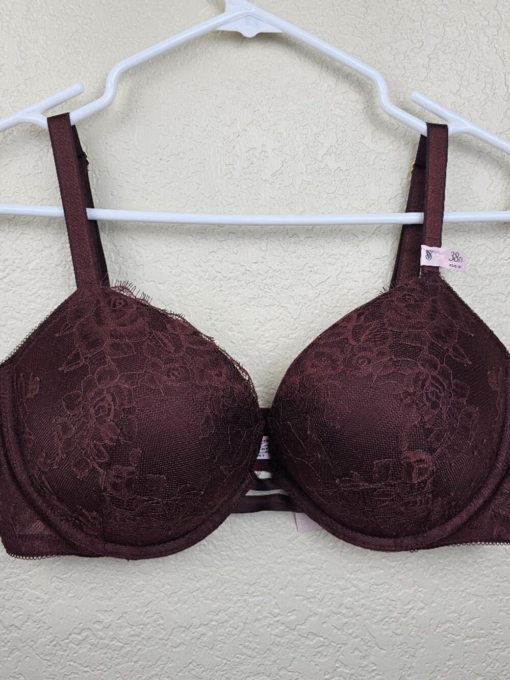 Victoria’s Secret Very Sexy Rose Lace Push-Up Bra Burgundy Purple Red 38D NWT